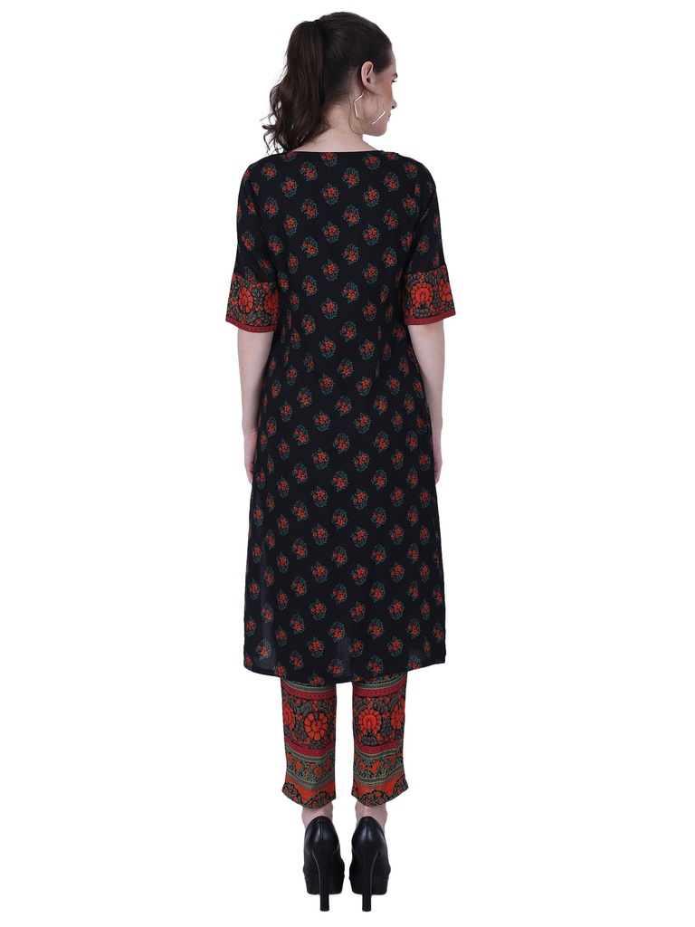 Nazakat A-Line Kurta with Cigarette Pant (Back)