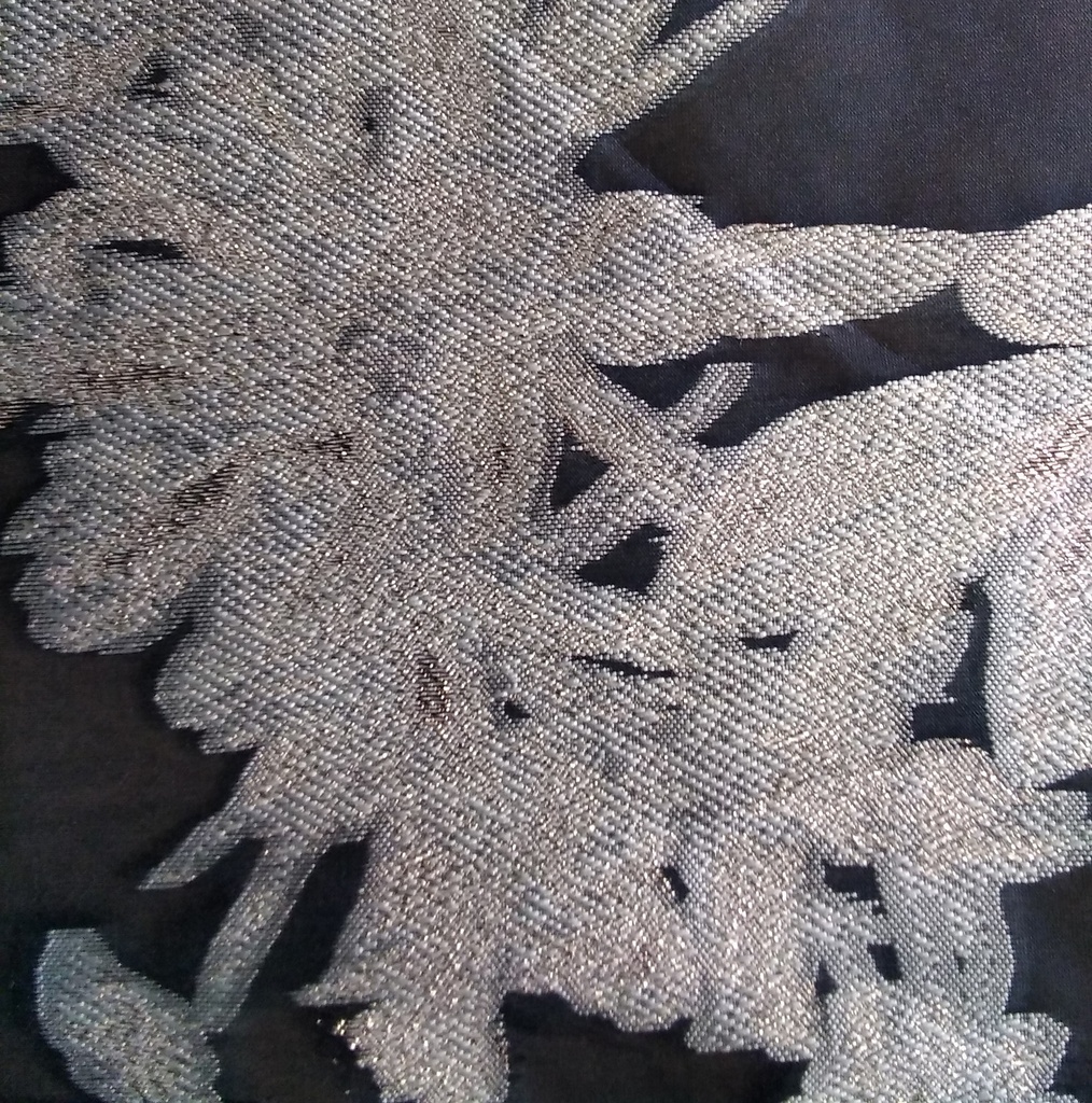 [CH 416(1) 80% POLYESTER 20% METALLIC (105 GLM) (141 CMS) (Jacquard)] CH 416 (1)