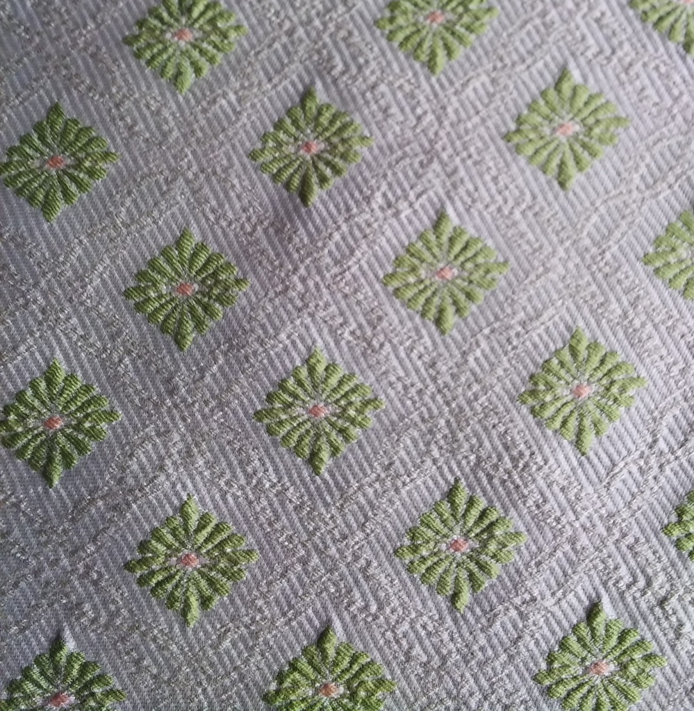 [CH 412(1)100% POLYESTER (188 GLM) (143 CMS) (Jacquard)] CH 412 (1)