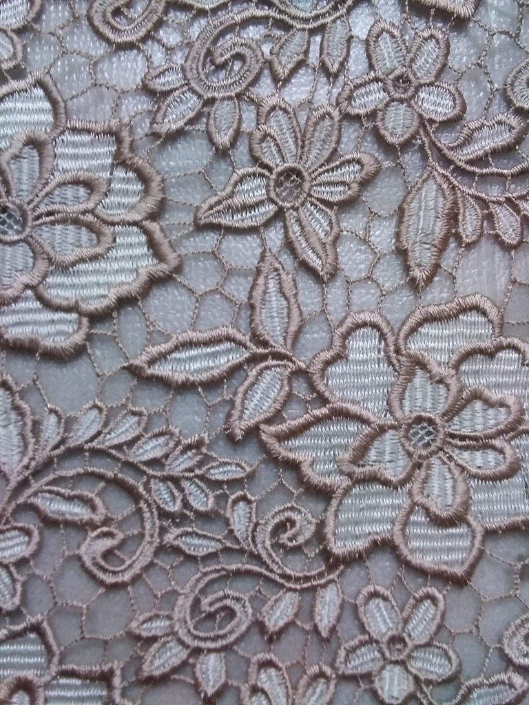 [CH 114 100% POLYESTER (120-125 CMS) (Champagne Lace)] CH 114