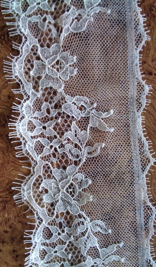 [OTA 596(Ivoire 1) Width- 8 CMS and 12 CMS (Lace)] OTA 596 (1, Ivoire)