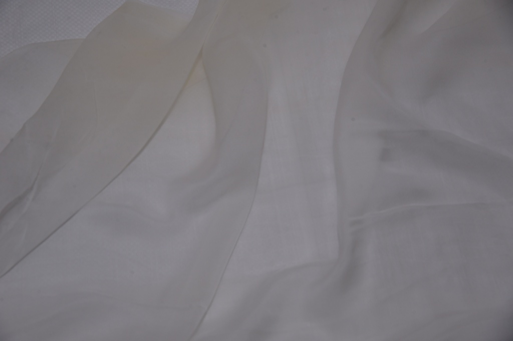 [Flat chiffon 6mm 26 GSM 100% SILK RFD] GARDENIA 6 54" RFD