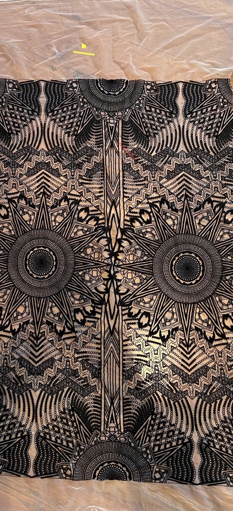 [NDEBELE SHAWL (White Base, Black Emb)] CH 427