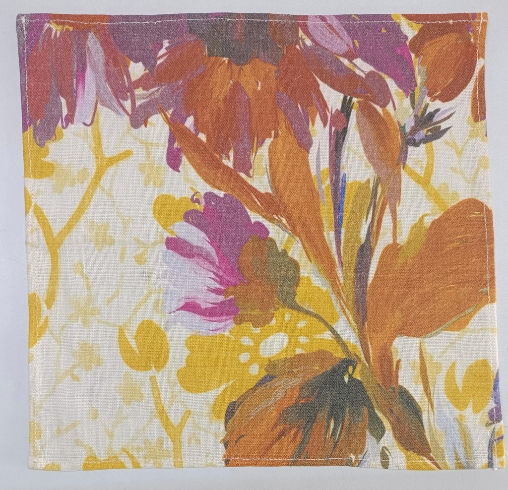 91B225 Scarf 9" x 9"