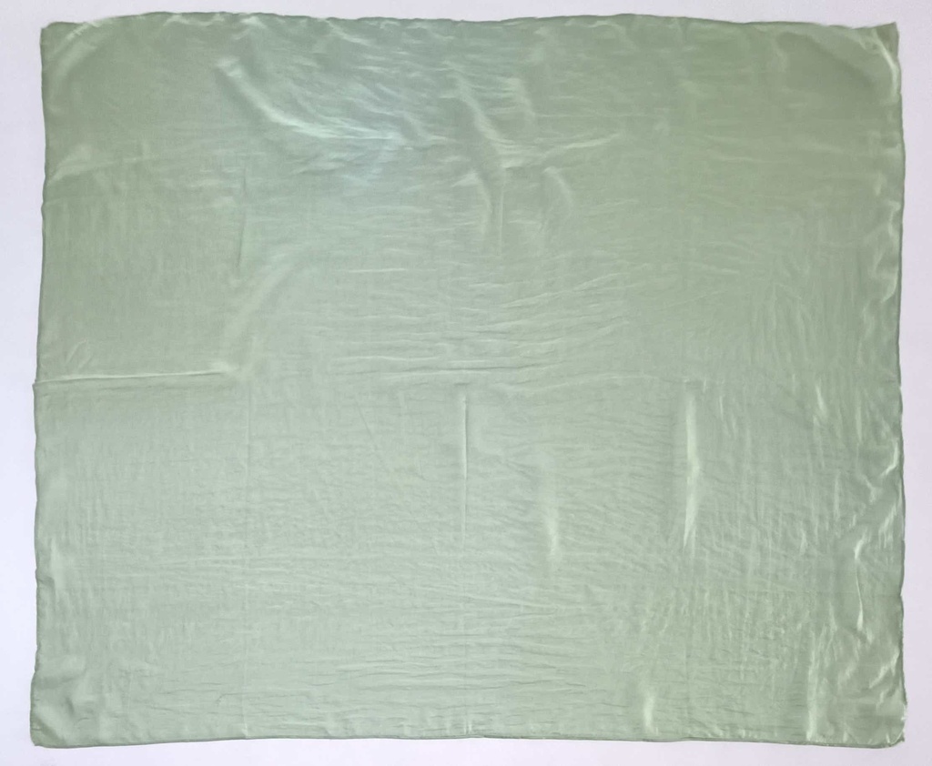 91B337 Scarf 105cm x 90cm