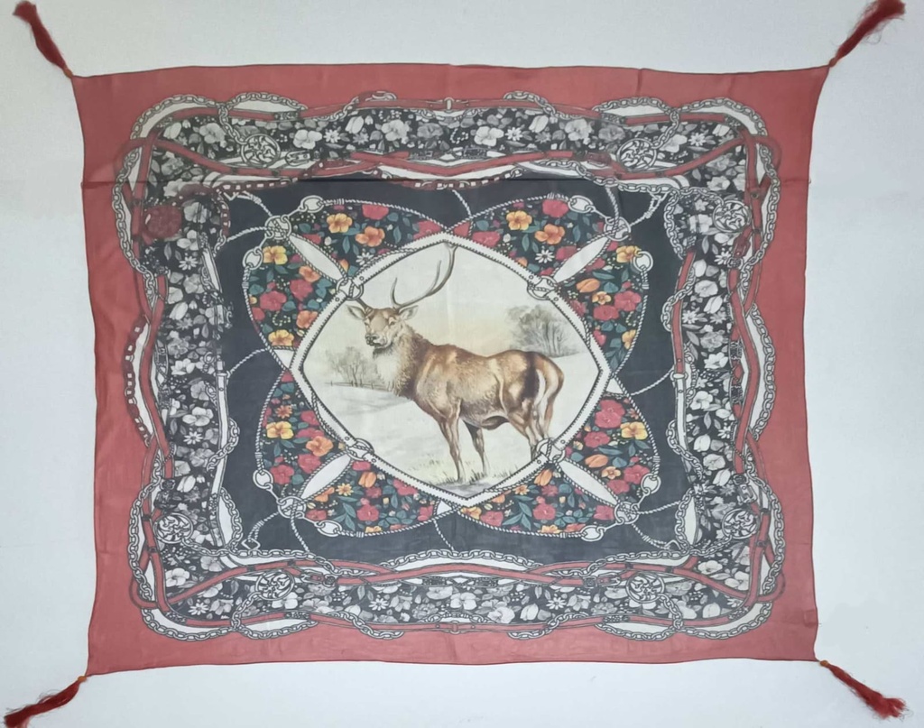 91B143 Scarf 130cm x 130cm