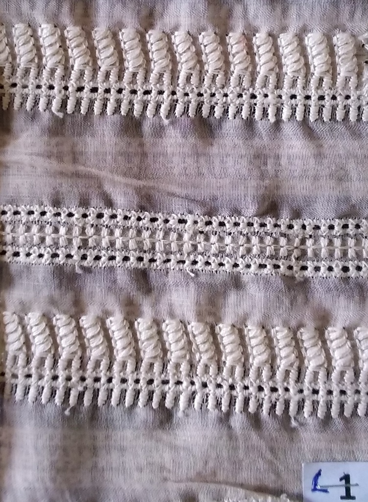 [CH 289(L1) 70% COTTON 30% NYLON (180 GLM) (127 CMS) (Embroidery)] CH 289 (L1)