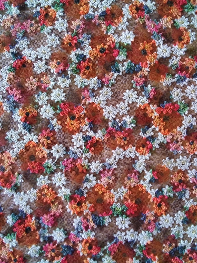 [CH 325 100% POLYESTER (205 GLM) (125 CMS) (Embroidery)] CH 325