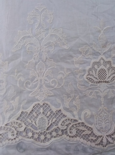 [CH 200 (Side Border Embroidery)] CH 200