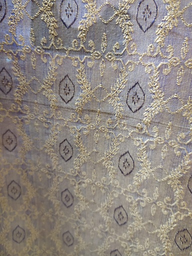 [OTA 247 :  100 % Silk  : Width 110 cm] OTA 247