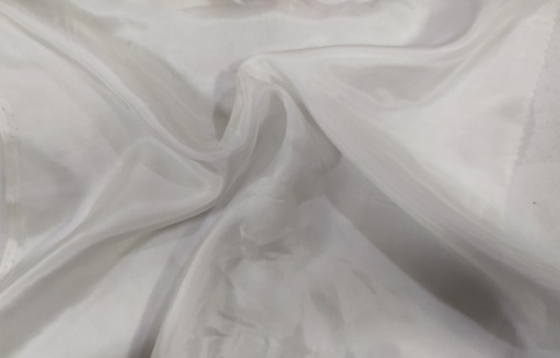 [Habutai 8mm 35 GSM 100% SILK] CARNATIONS 8 44” Dyed