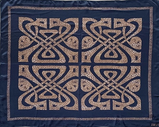 91B319 Scarf 93cm x 80cm