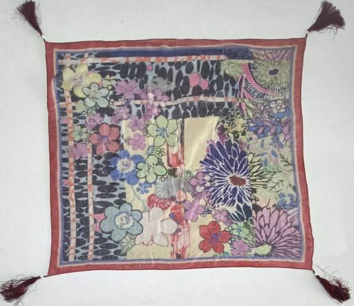 91B102 Scarf 90cm x 90cm