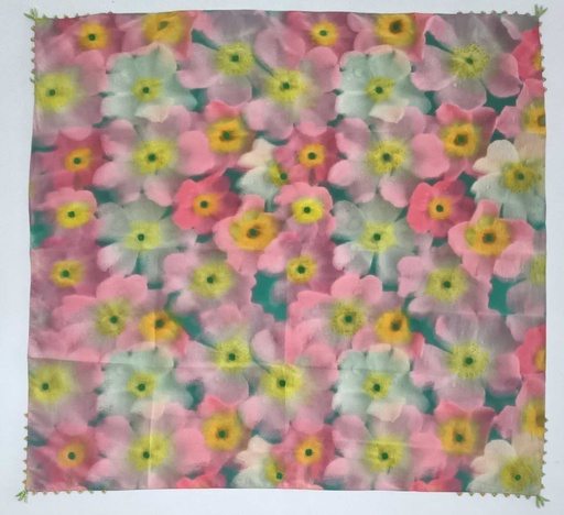 91B153 Scarf 90cm x 90cm
